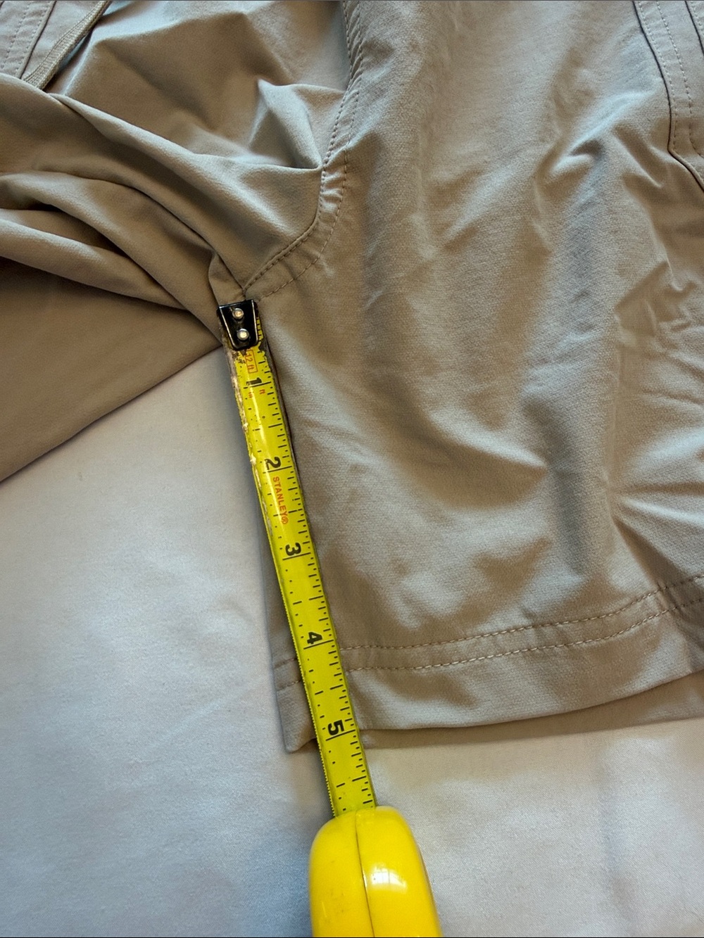 Women’s Quick Dry Hiking Shorts Tan Drawstring Utility Pockets XL - Picture 4 of 4